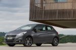 Электрический Peugeot 208 02